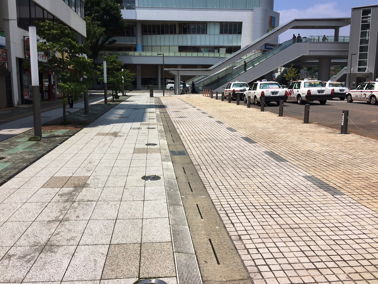 多目的広場