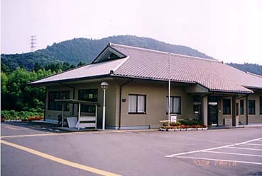 川部公民館外観