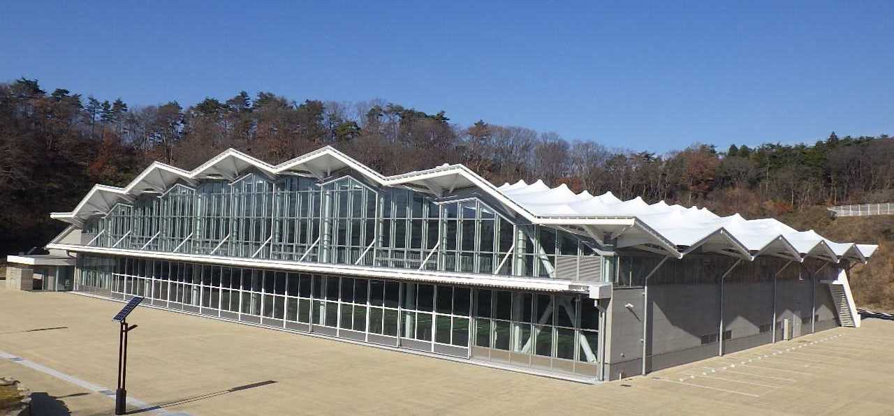 いわきグリーンベースの外観