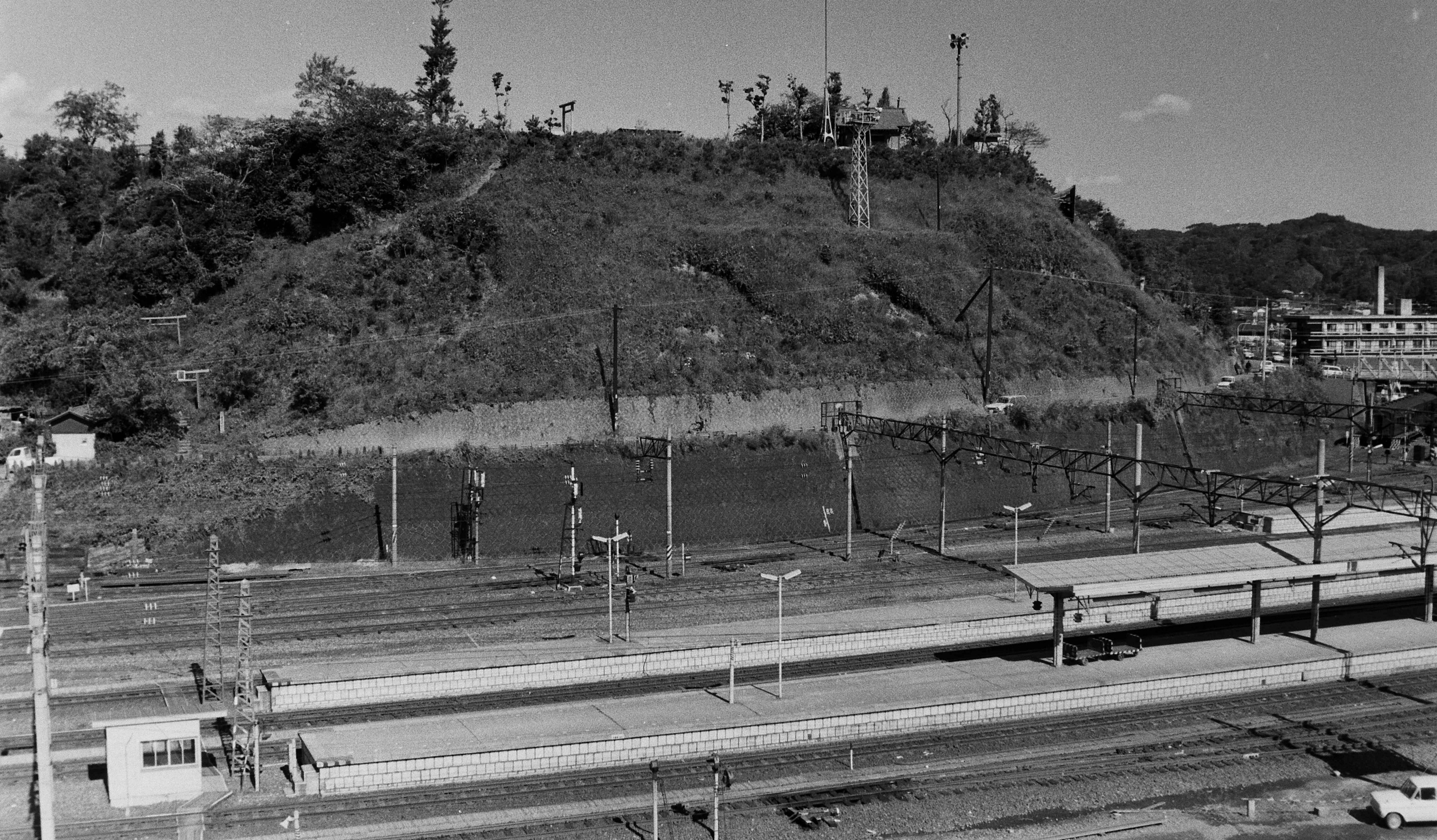  何度か城再建が試みられたが、実現せず　〔昭和46(1971)10月　いわき市撮影〕